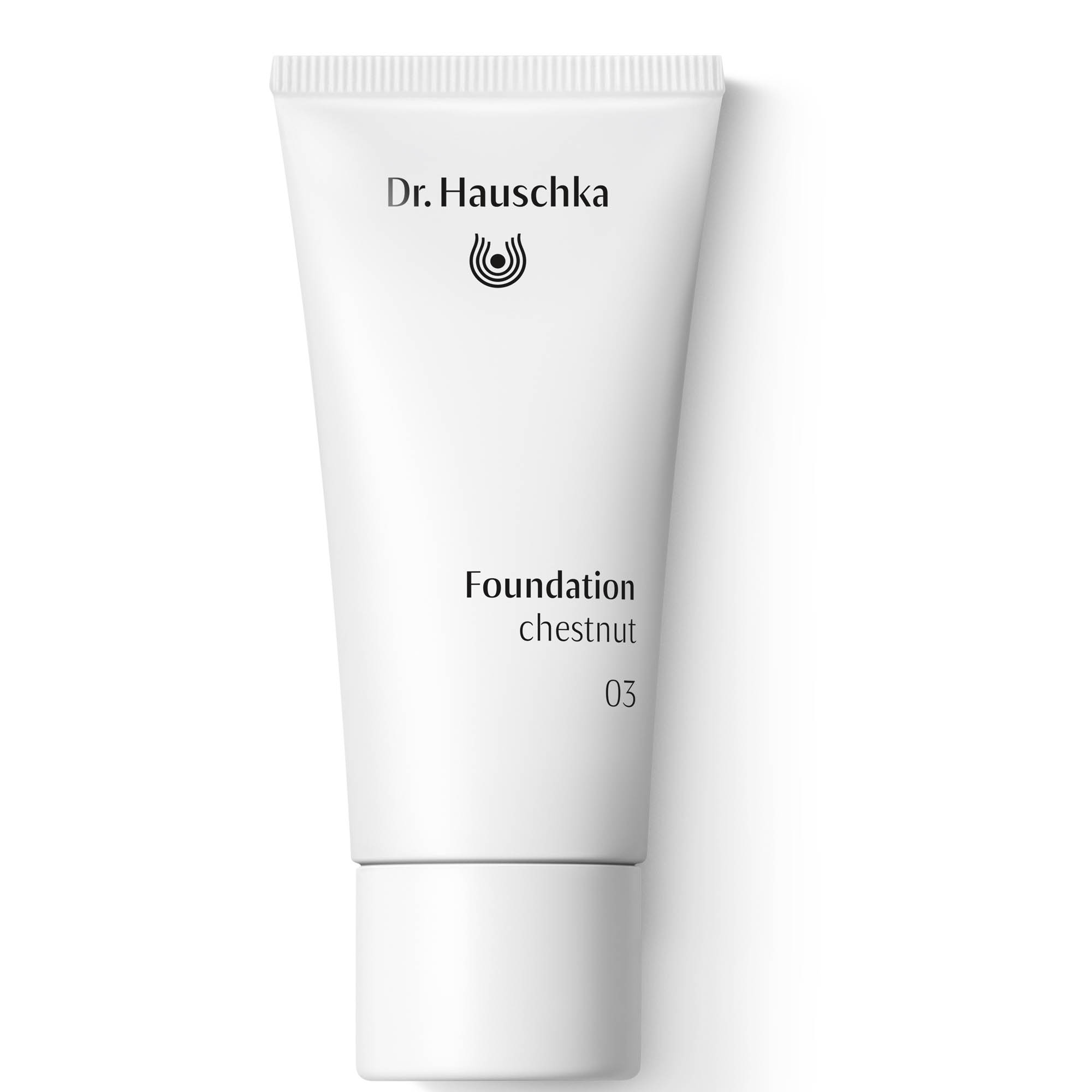 Foundation-03-chestnut-30ml-Originalware-Primarverpackung-INT-transparent