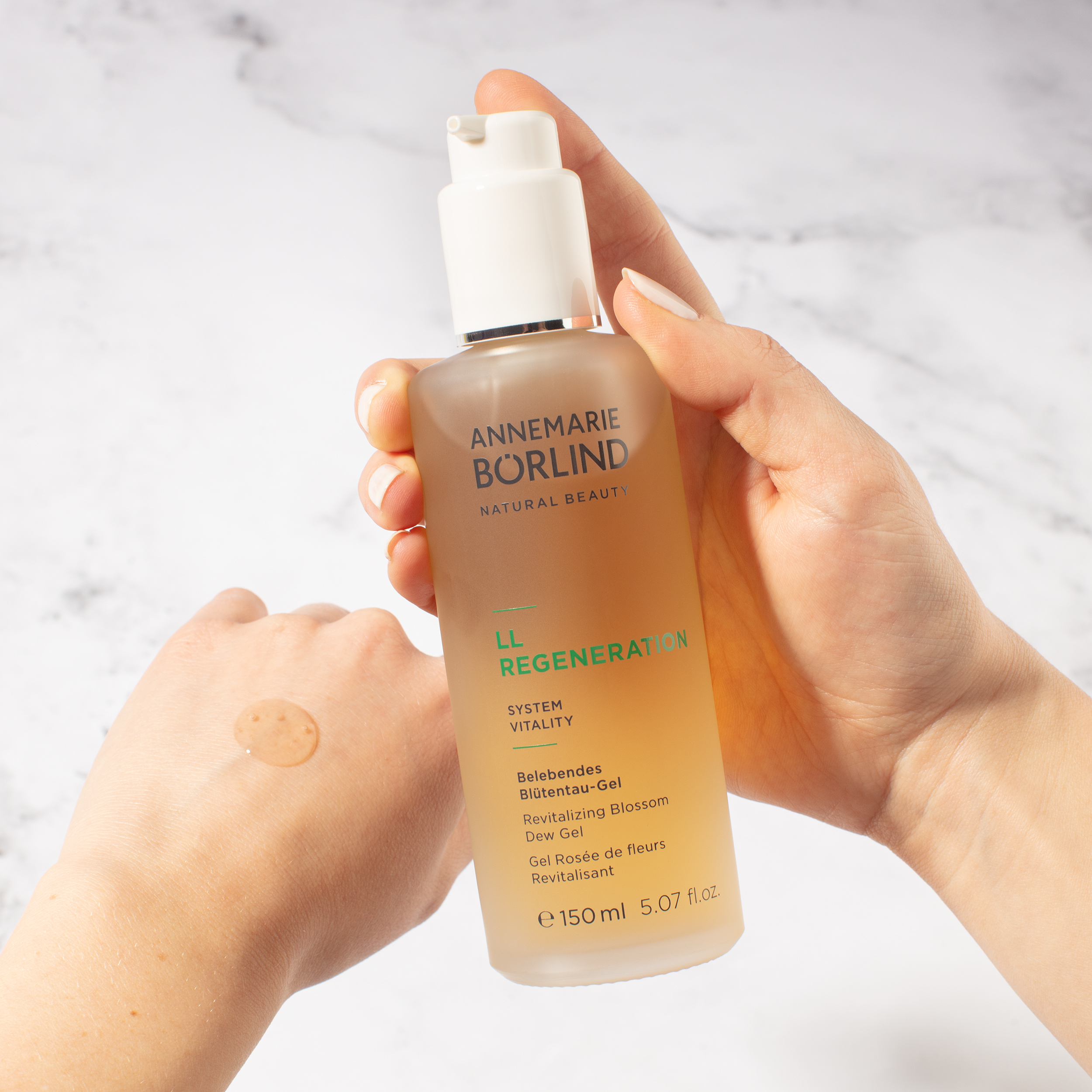 659_ANNEMARIE-BORLIND-LL-REGENERATION-Belebendes-Blutentau-Gel_Presseformat_2994 LL Regeneration Blütentau-Gel 150ml