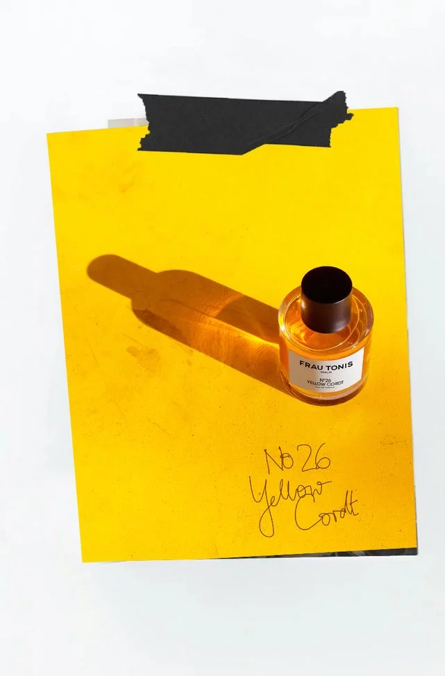 csm_frau-tonis-parfum-26-yellow-cordt-duft5_ae1e539d2b