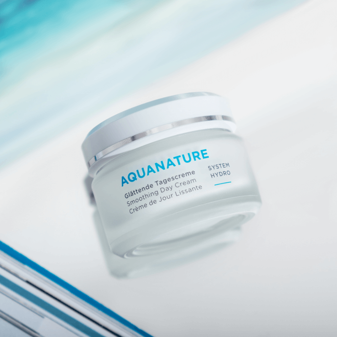 boerlind-aquanature-glaettende-tagescreme-tiegel