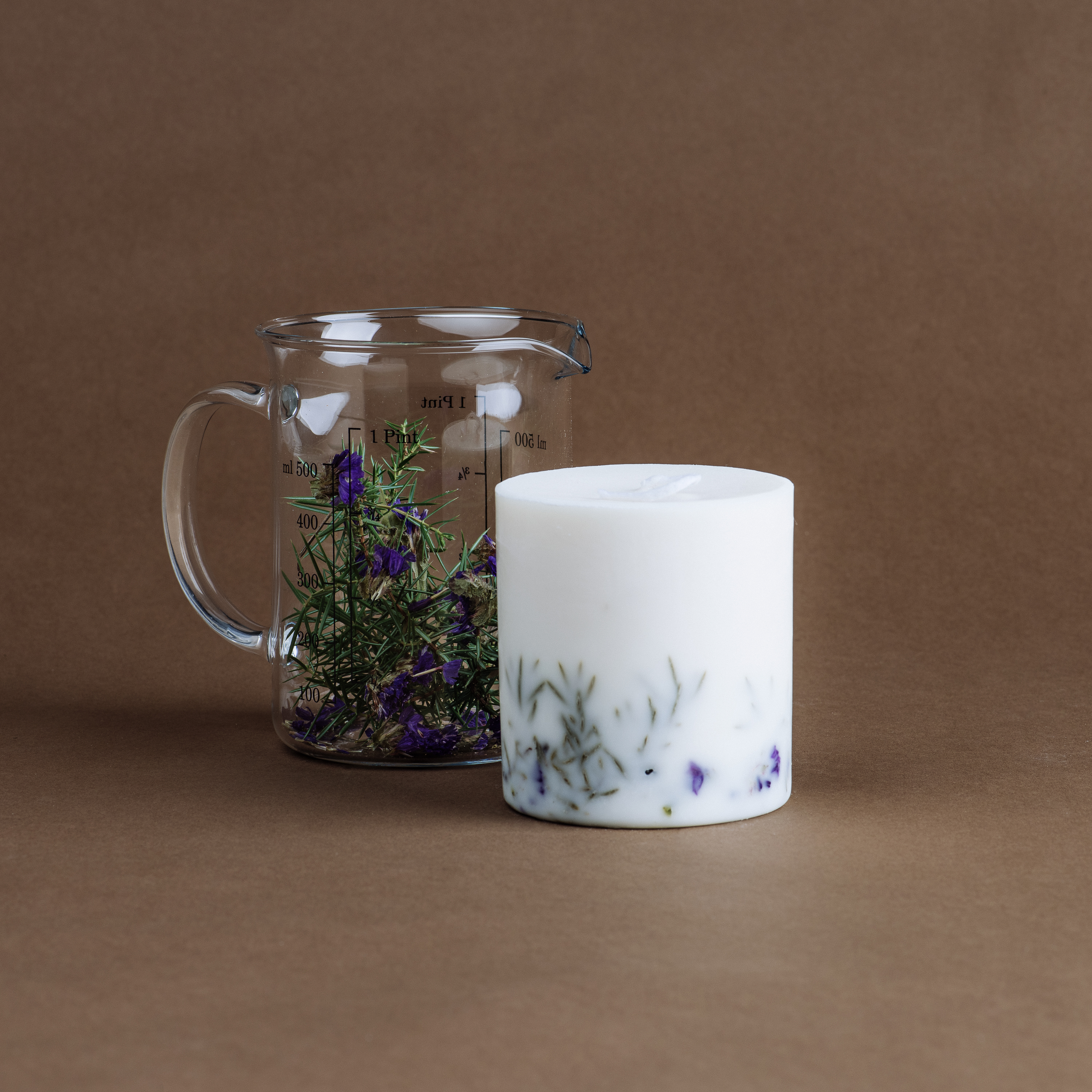 Munio-HiRes-726 Sojawachs Kerze "Juniper & Limonium" 515ml