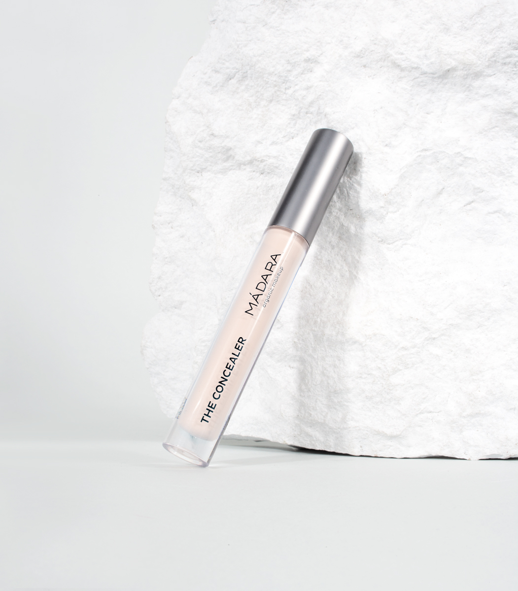 MADARA-The-Concealer-15-Vanilla-1051x1200yTxTjvM6YkL8H