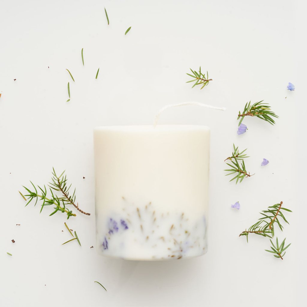 Juniper_limonium_candle_1024x1024