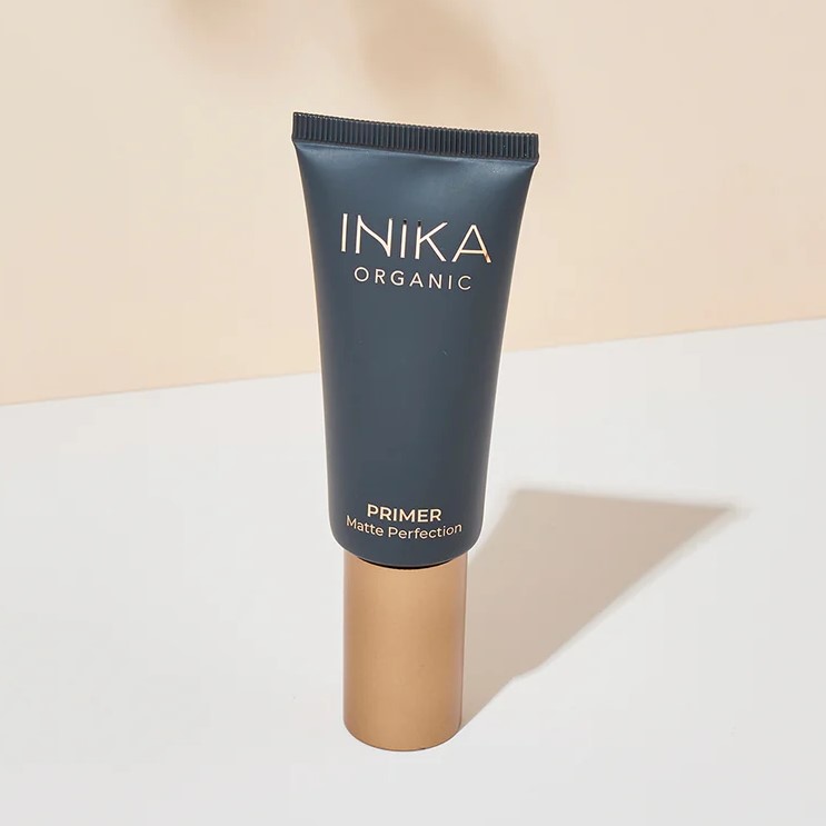 Primer-Matte-Perfection-front-lid-on-by-Inika-Organic_EAN-9553527049393 Organic Primer Matte Perfection, 30 ml