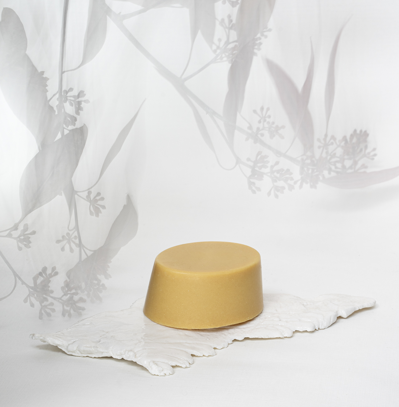 YLN Body Bar Peel + Cream Lemongrass Bergamot 85g