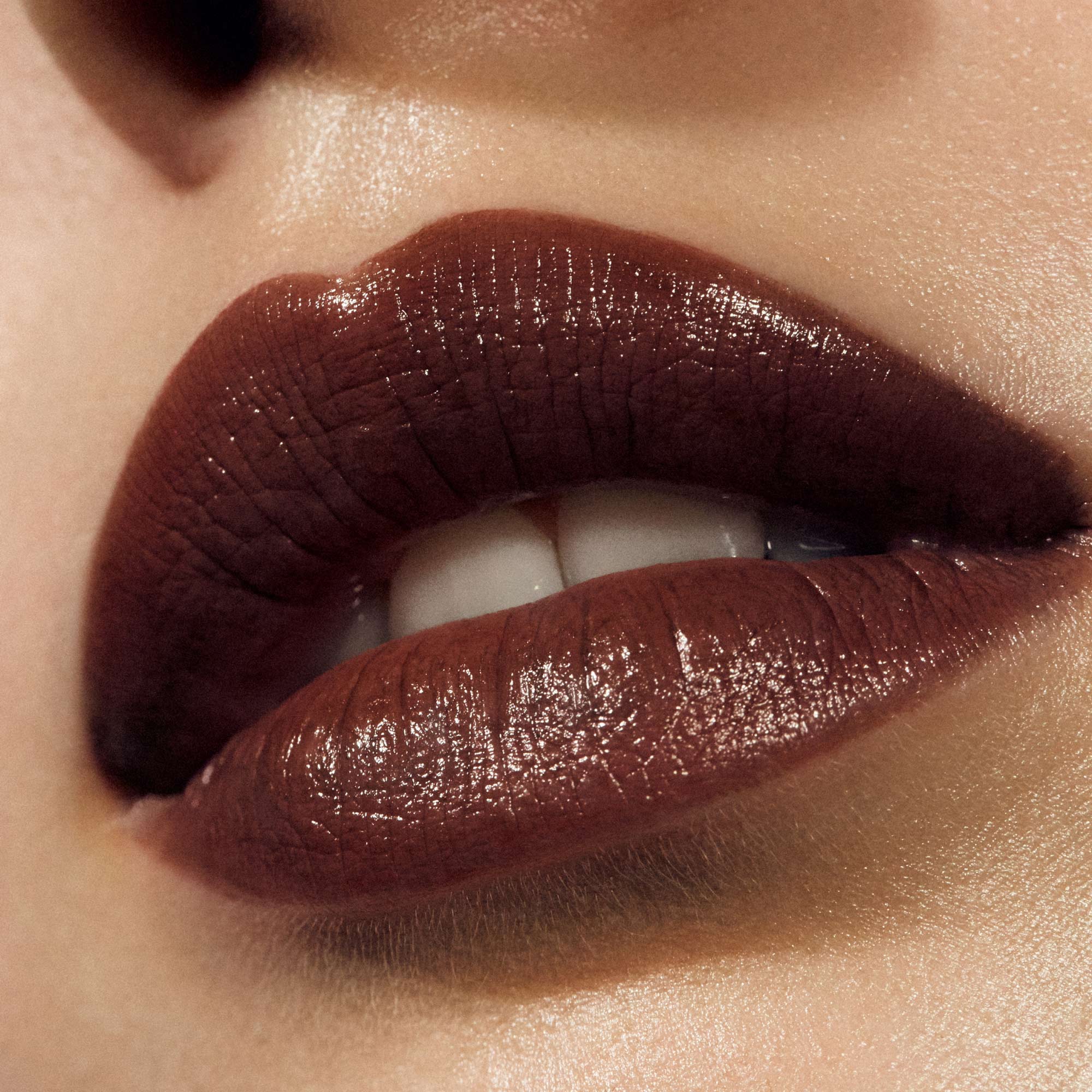 DAZZLE NIGHTS Satin Shine Lipstick, #504 DOMINANCE