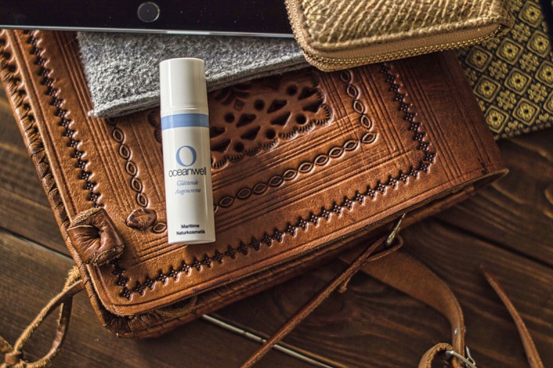augencreme_tasche