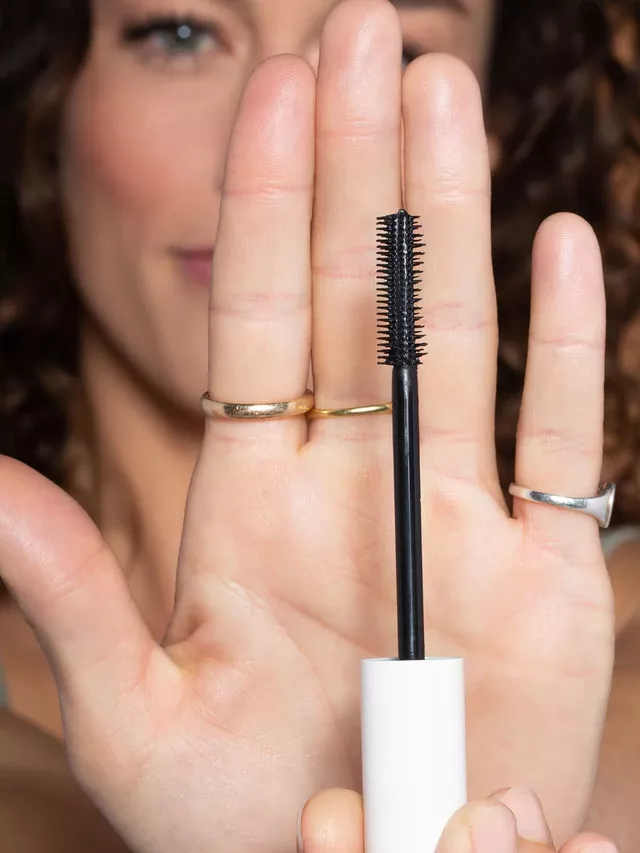 ILIAWebsiteCrop_Mascara-d_640x