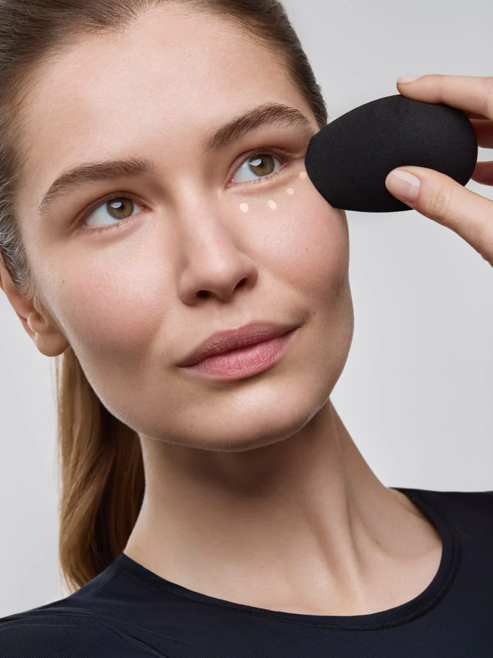 4260390882464_1 Make-up Blender
