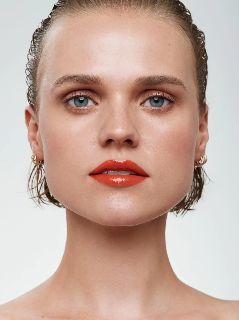 UG-KNUTZEN-TANGERINE-12-Model-5-988x1319