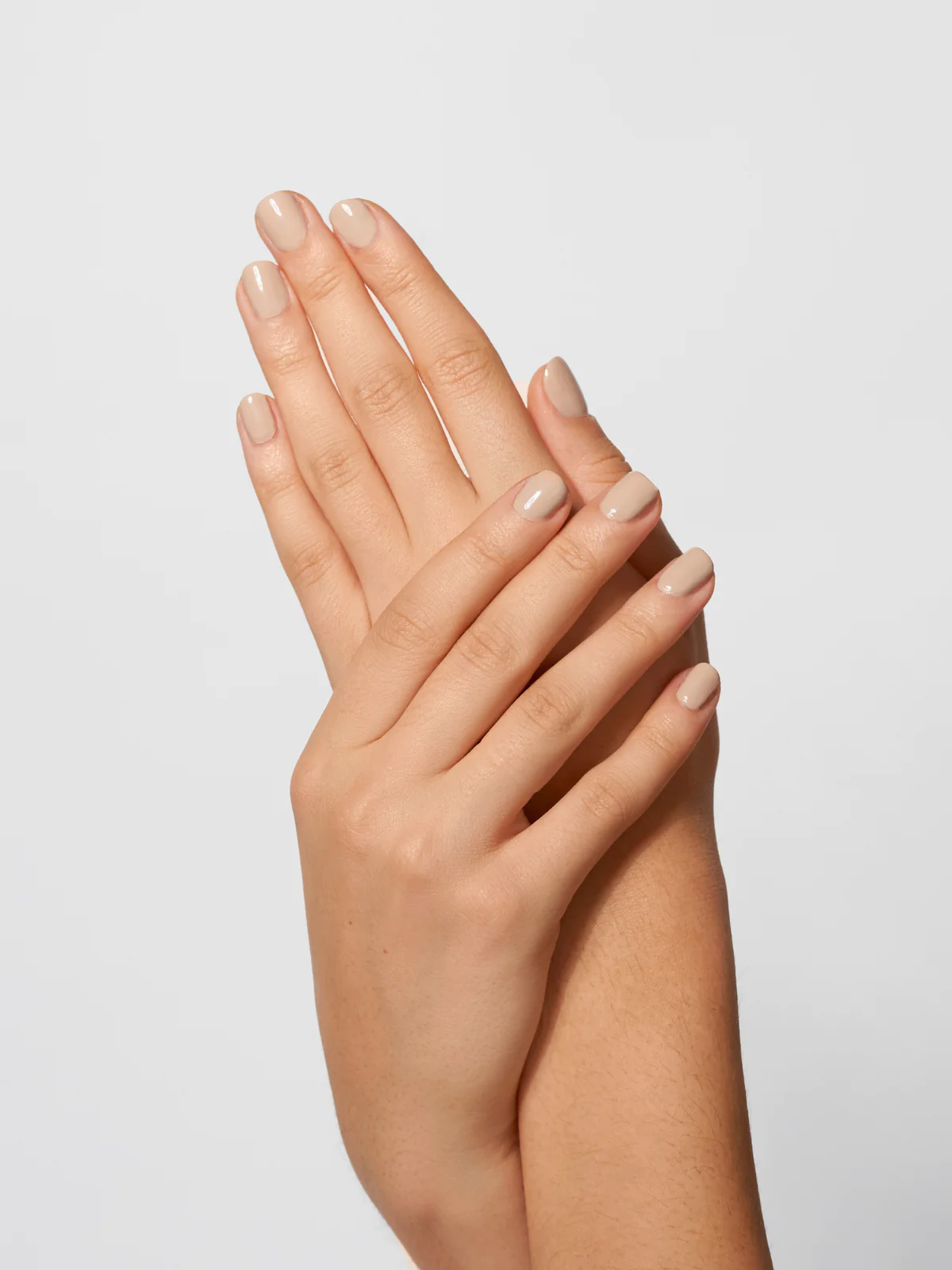 NUI_Nailcolor_04_Sand_Website_3_2048x2048