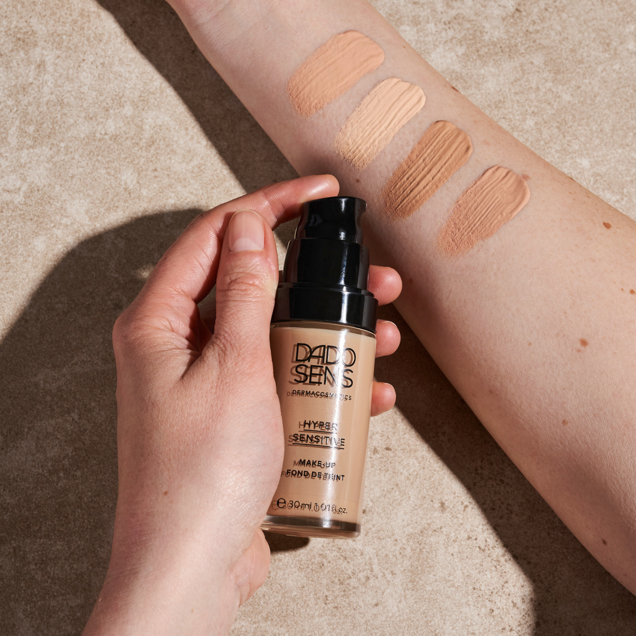DADO-SENS-HYPERSENSITIVE-MAKE-UP_Office_10054rSb8TI5q5iwnT