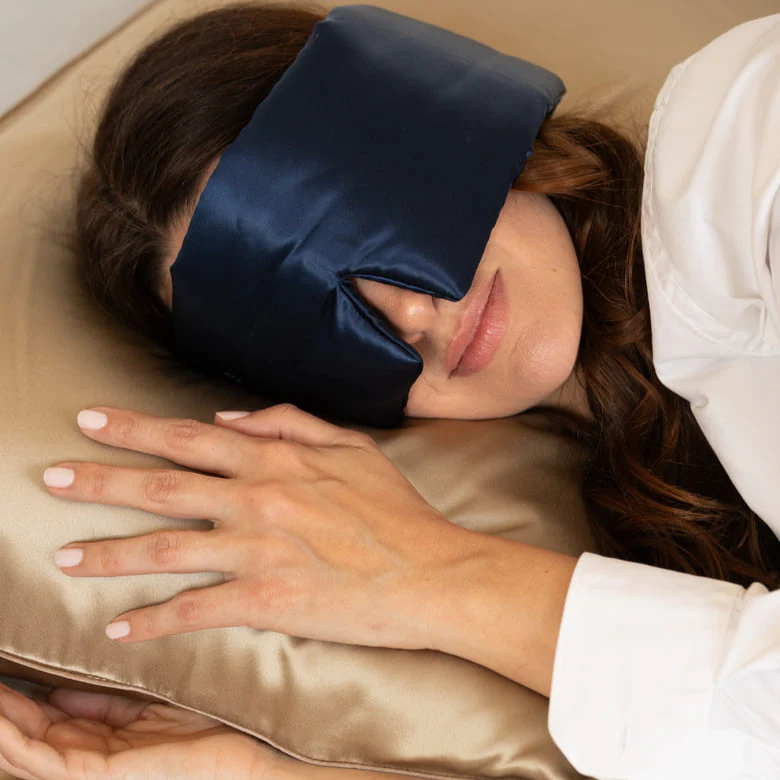 Masque de nuit bleu nuit