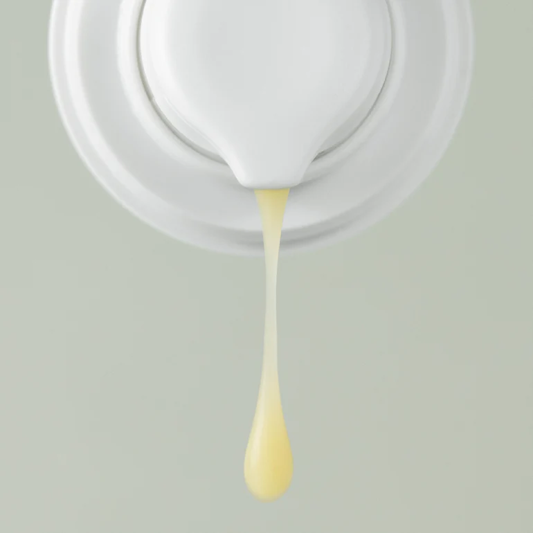 vitaminC_und_Q10_serum_DSC5393_770x770_crop_center