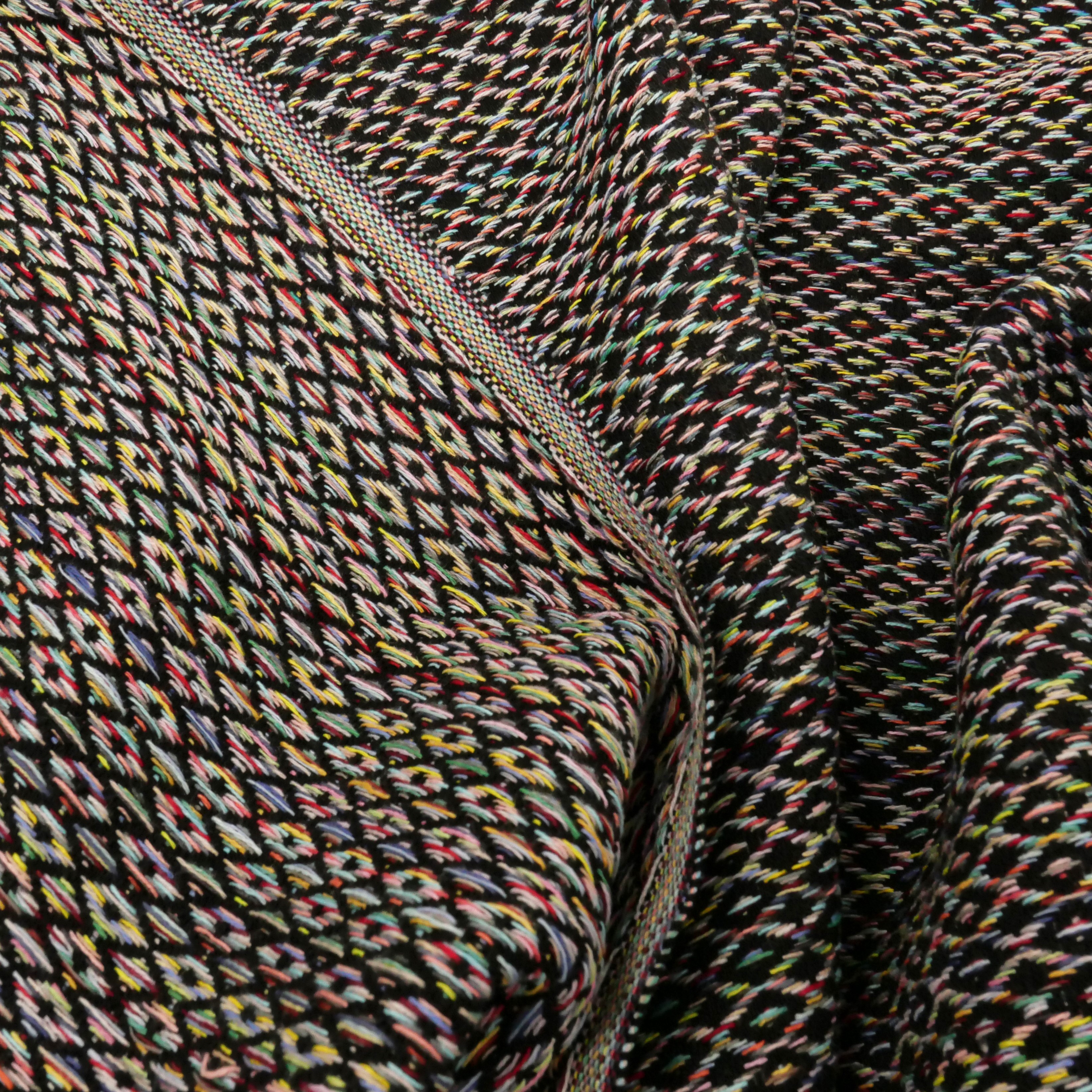 Multicolor_schwarz_2-cr