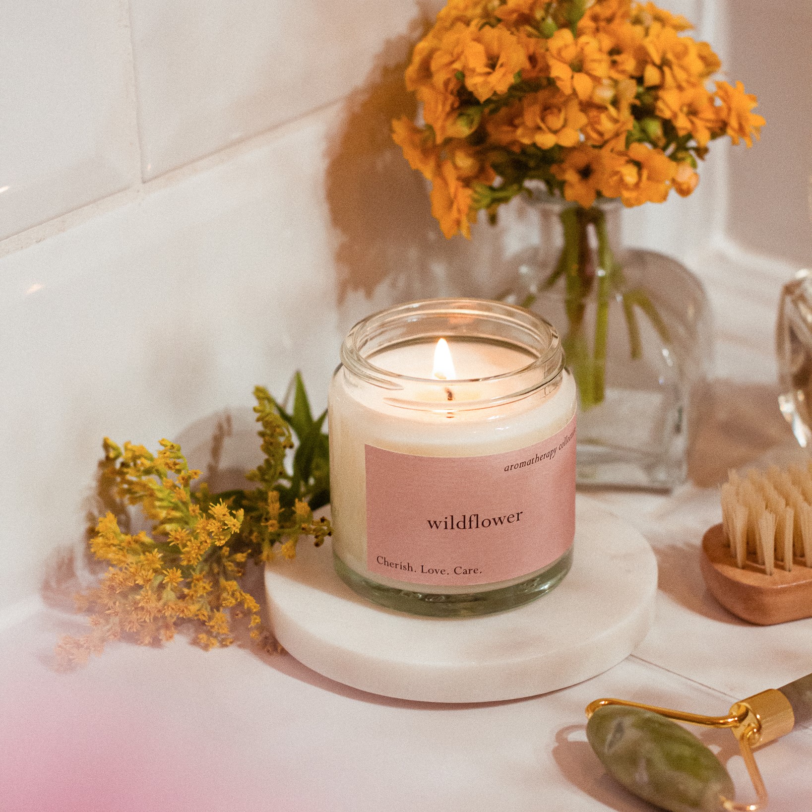 Wildflower-Aromakerze-LIMA_Lifestyle_2