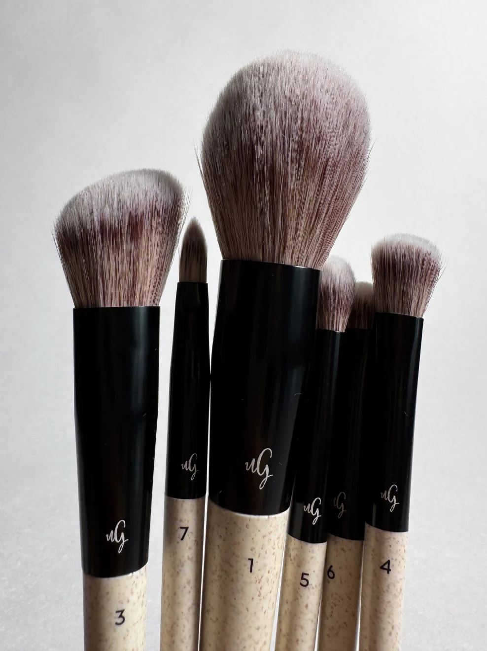 Concealer Brush 04