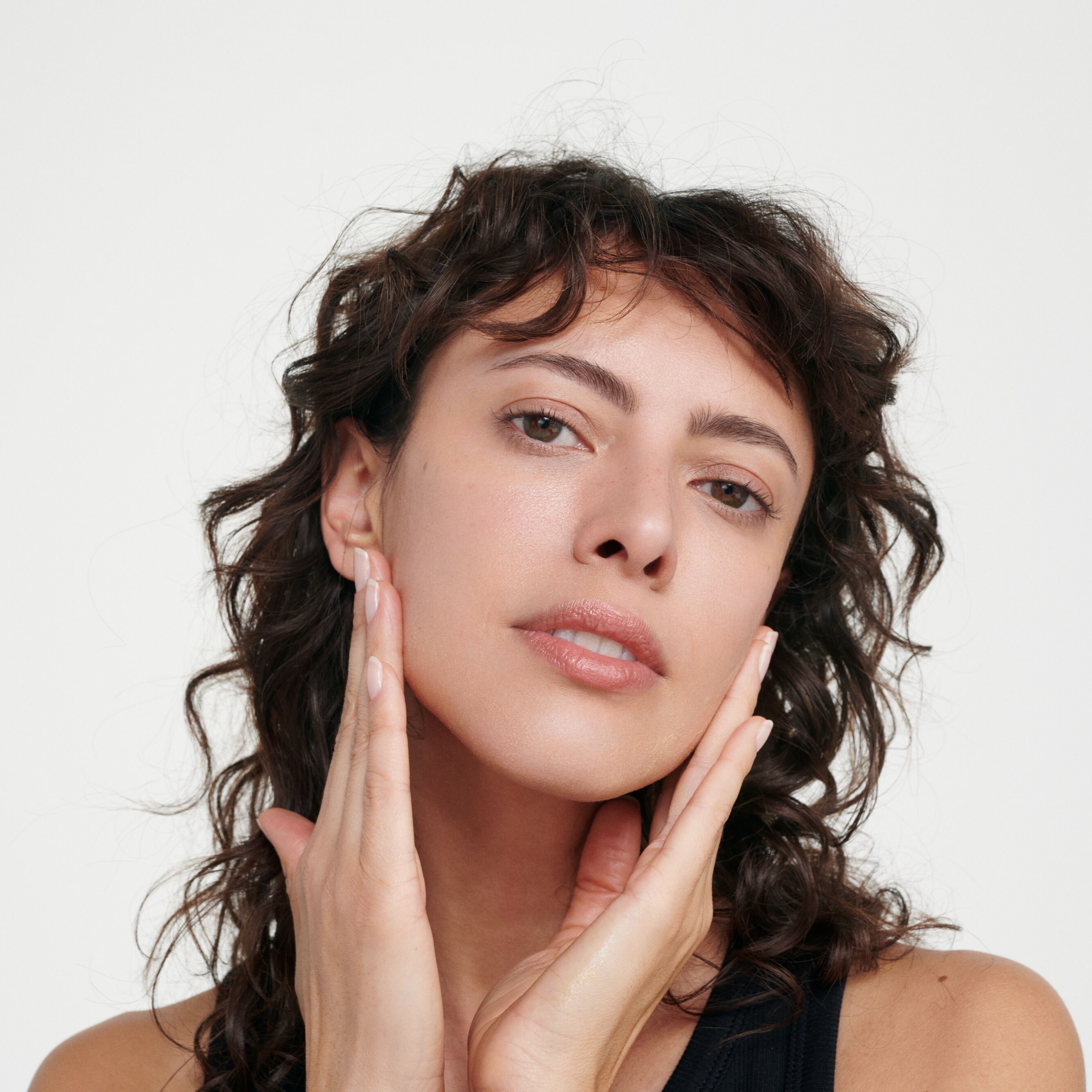 Quitten-Tagescreme-Model-Weiblich-Gesicht-Anwendung-4685_dic_master