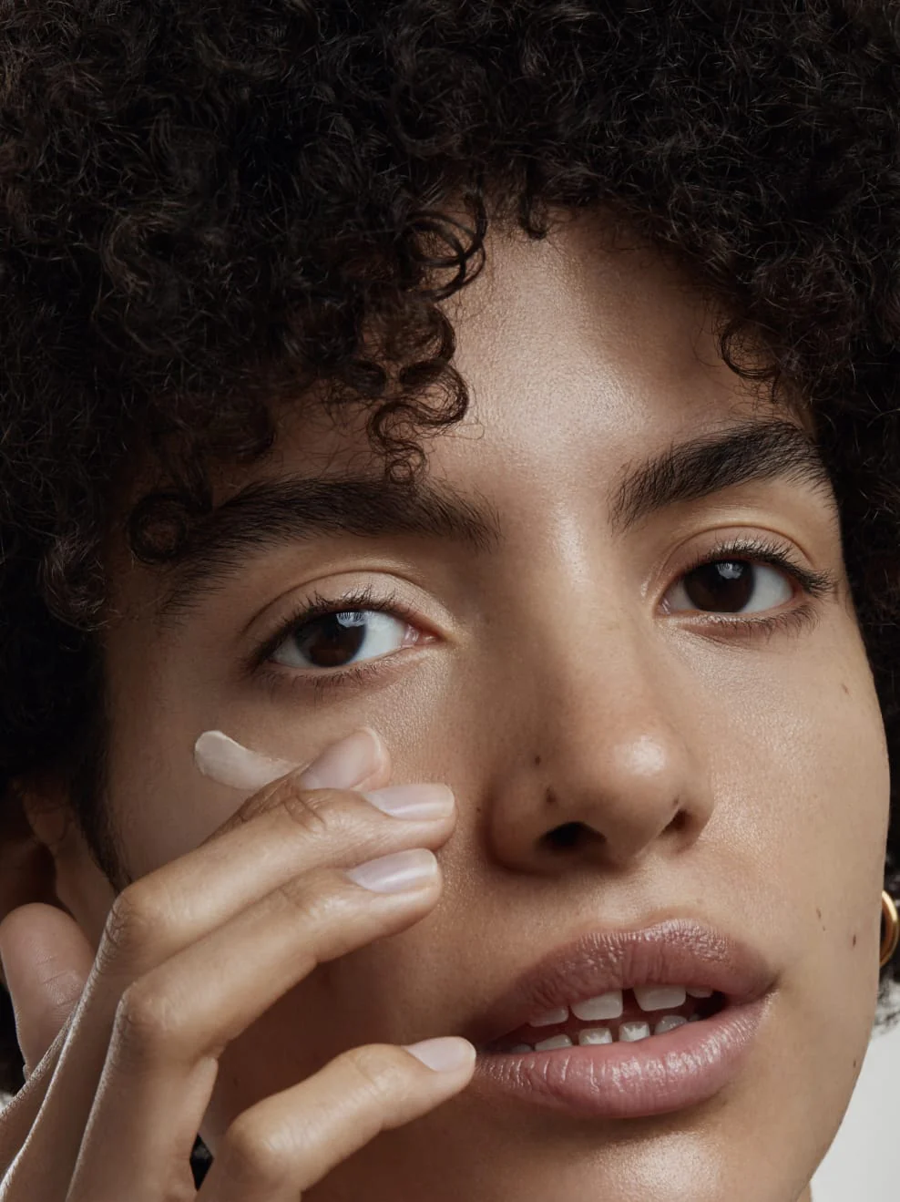 Skincare-AMIE-4-988x1319