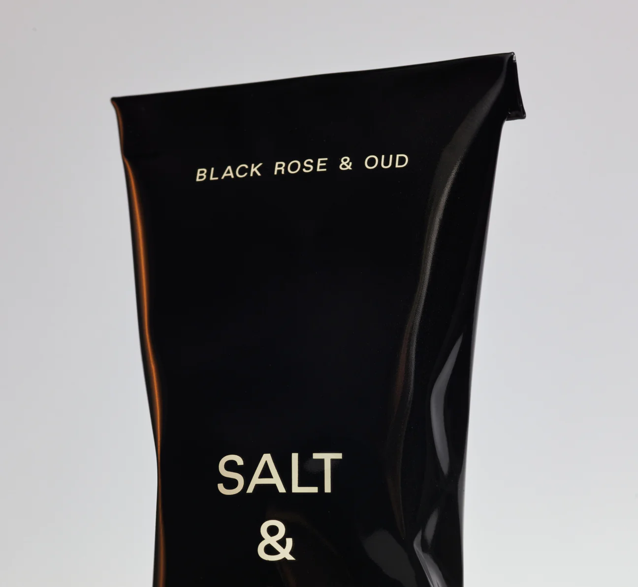 HandCream-BlackRose-PDP3_1296x