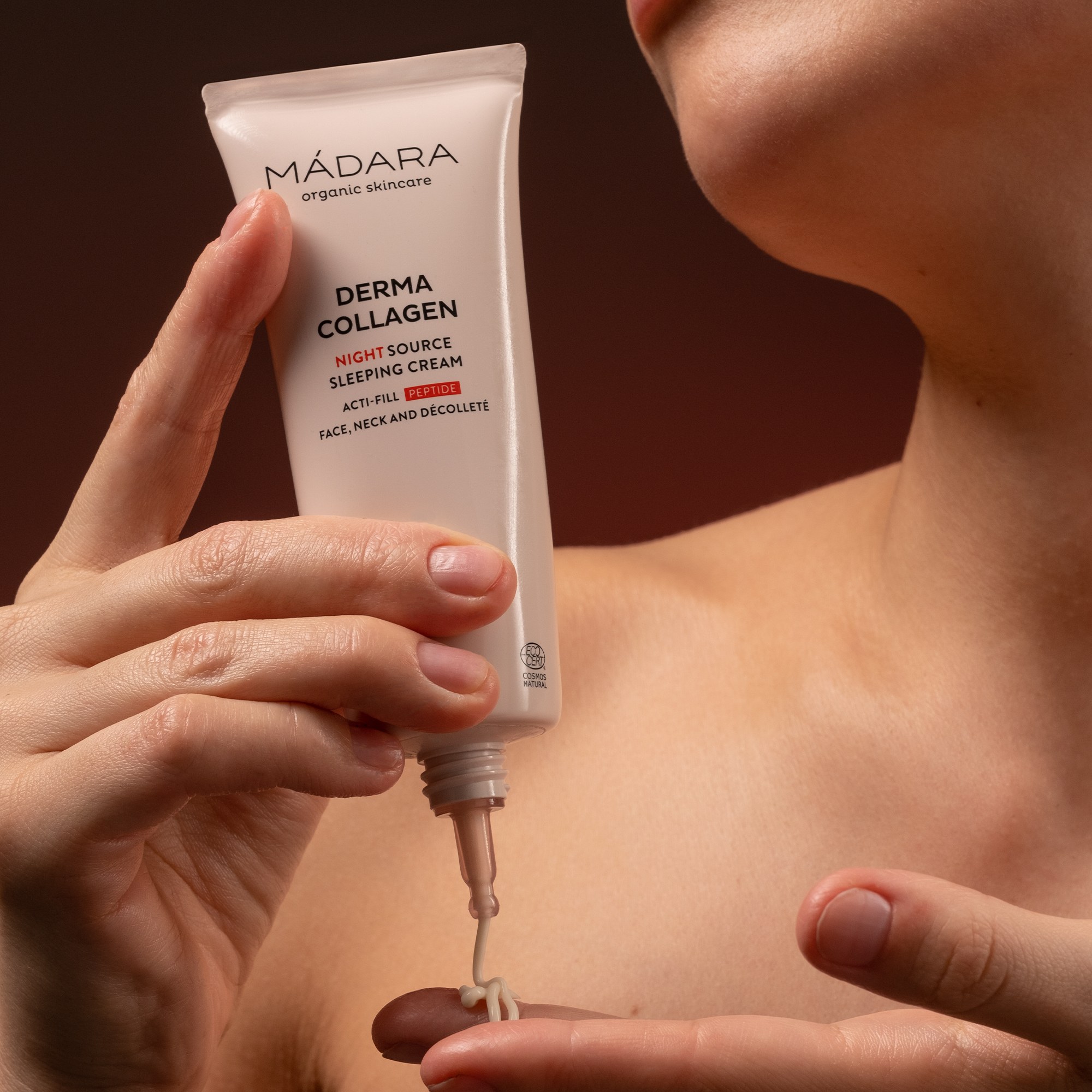 4752223009891-WEB-A3062-Derma-Collagen-Night-Cream-70ml_TUBE-3D_Transp DERMA COLLAGEN Night Source Sleeping Cream, 70ml