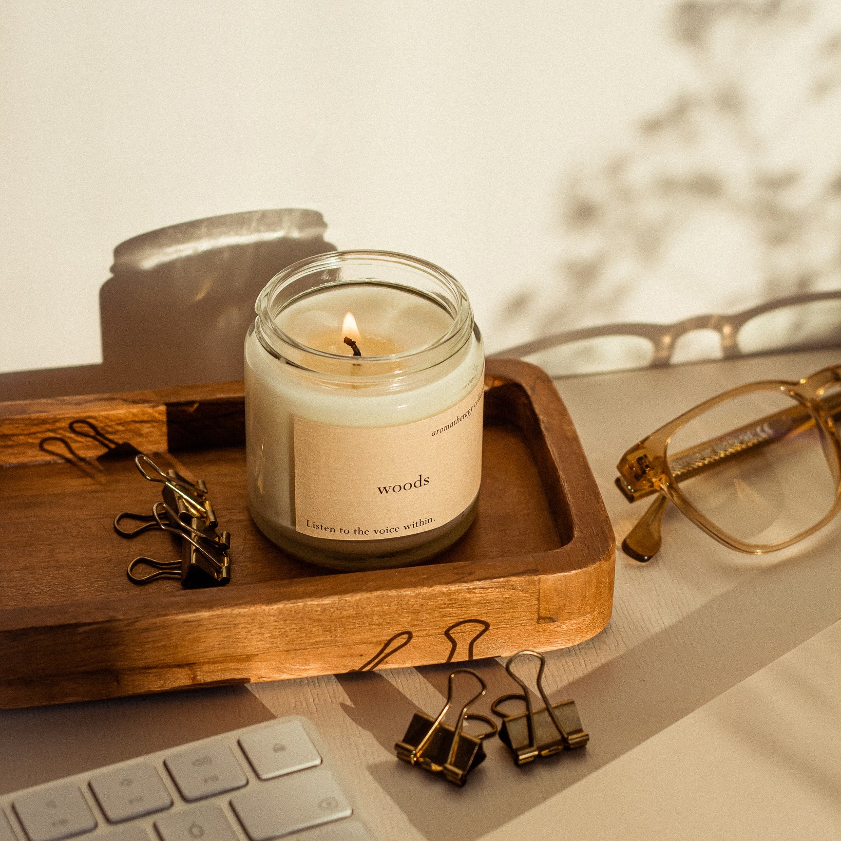 Woods-Aromakerze-LIMA_Lifestyle_2rI00PqgPdIVSR