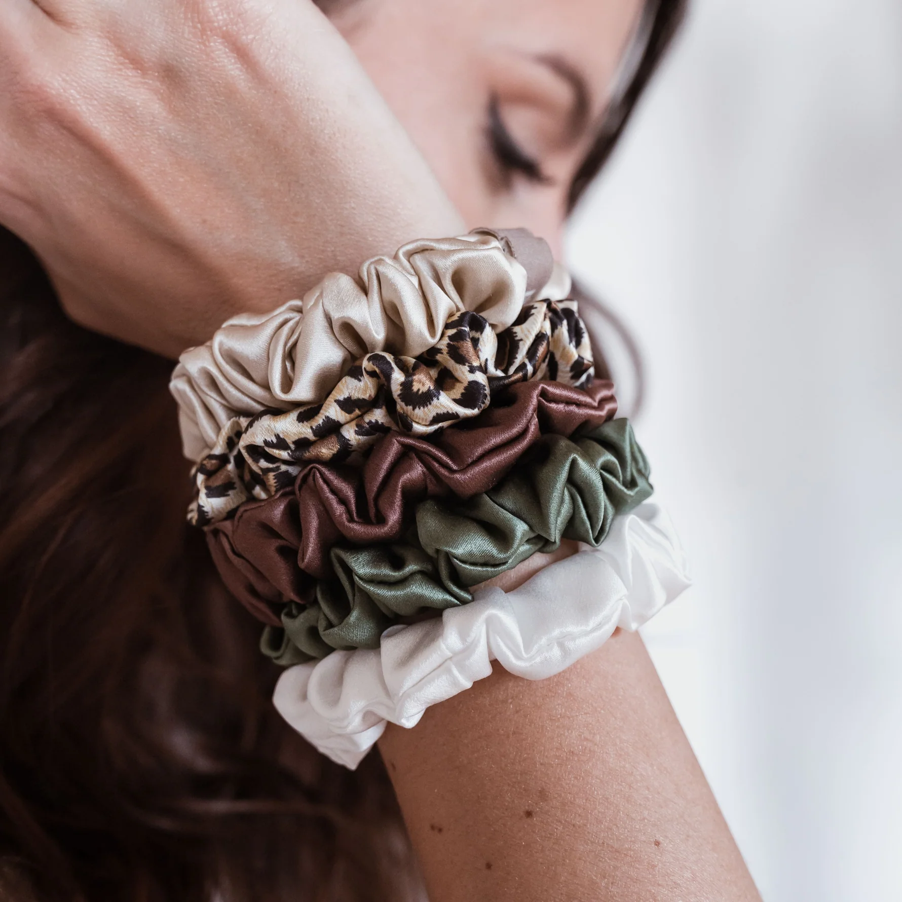 Scrunchies 5er Pack Salbeigrün