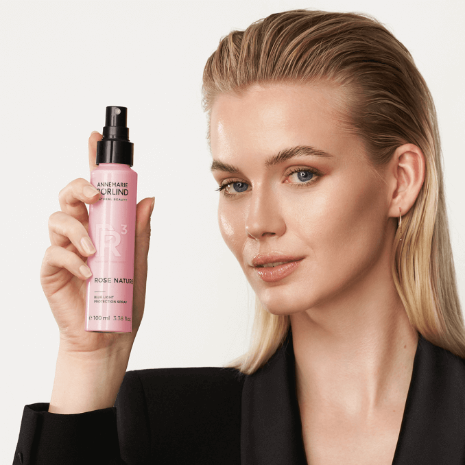 boerlind-rose-nature-bluelightprotectionspray-100ml-motiv-hand