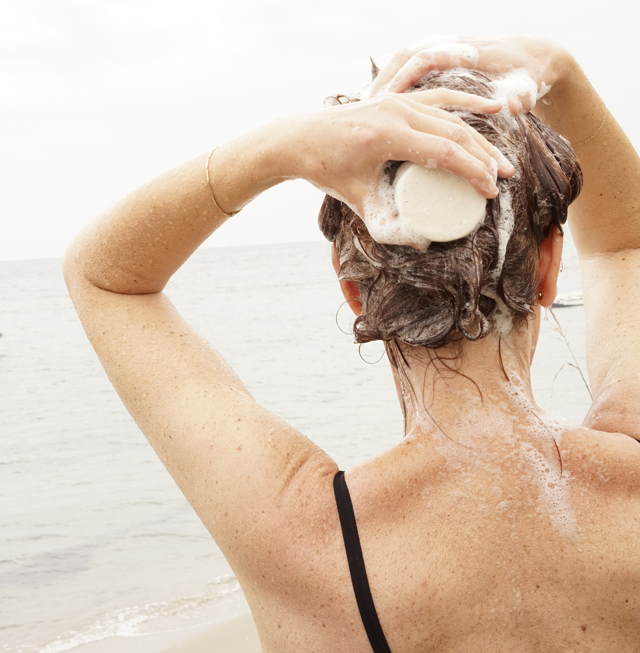 YLN_Shampoo_Bar_trockenes_Haar_1