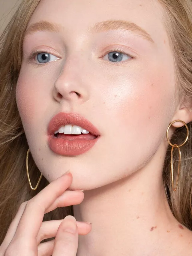 ILIA_Website_Crop_0014s_0000_CB-Amberlight_640x