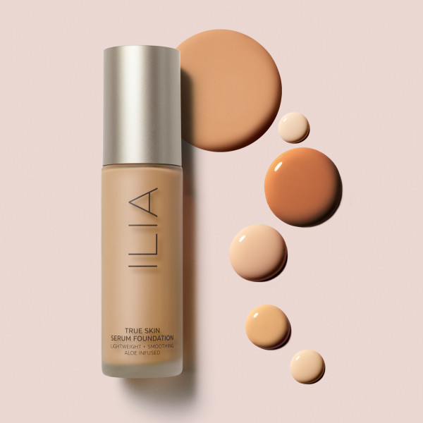 ILIA_SP18_Serum_Foundation_Dots_Bottle