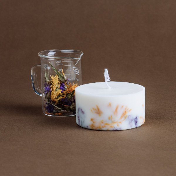 Soy wax candle "Wild Flowers" 220ml