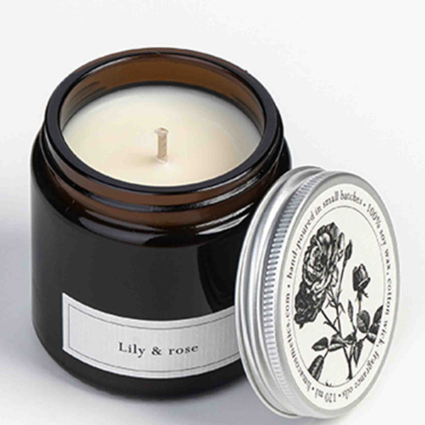 Scented candle Lily & Rose, 120ml